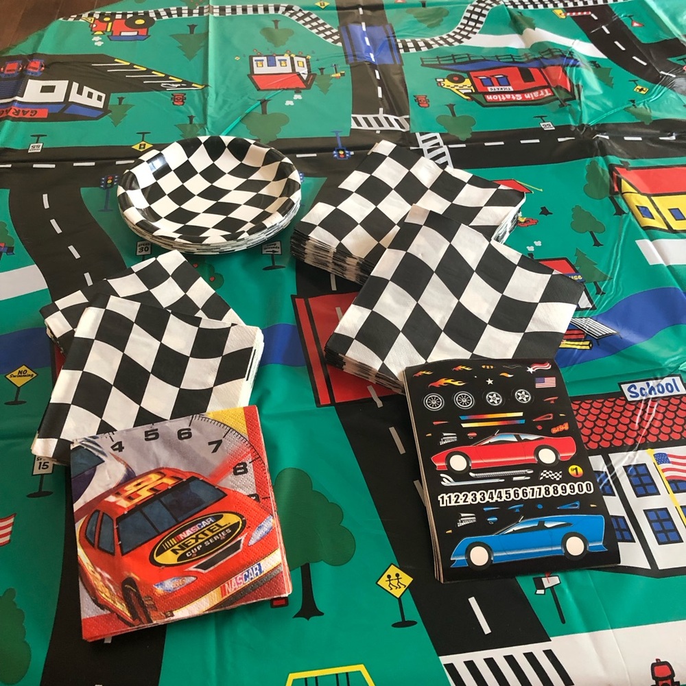 Race Car 🏎️ Party Supplies 🏎️